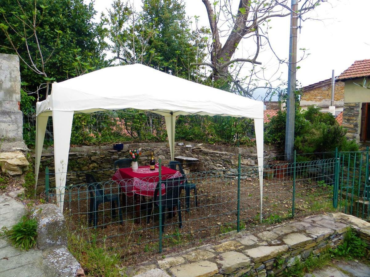 הוילה Pantasina Casa Tainin מראה חיצוני תמונה